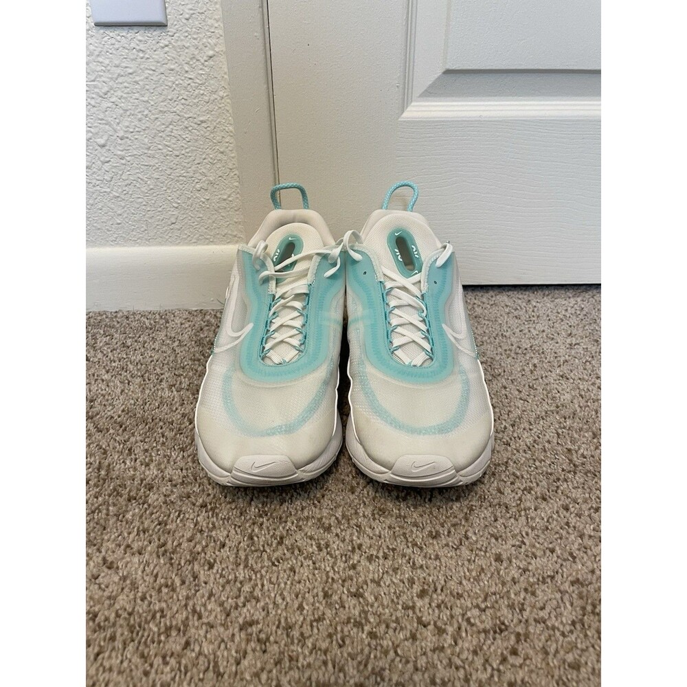 Nike Air Max 2090 Aurora Green BV9977-102 Mens Size 11